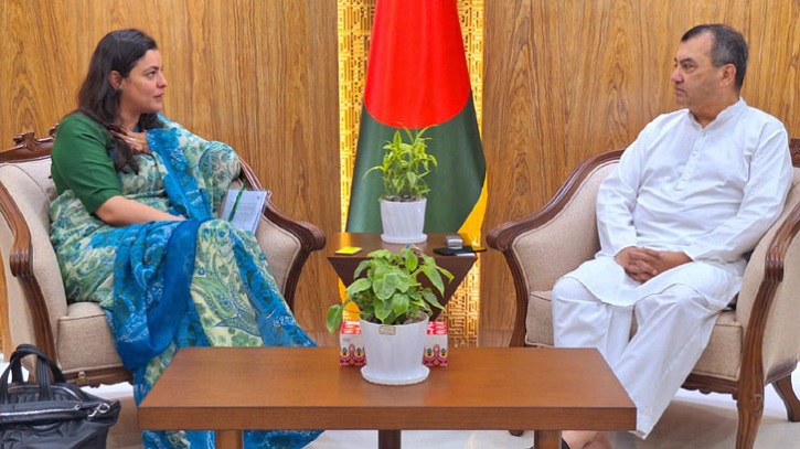 সরকার ই-বর্জ্য ব্যবস্থাপনা উন্নত করতে কাজ করছে: পরিবেশমন্ত্রী সরকার ই-বর্জ্য ব্যবস্থাপনা উন্নত করতে কাজ করছে: পরিবেশমন্ত্রী
