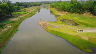 ছোট যমুনা নদী এখন পরিণত হয়েছে মরা খালে