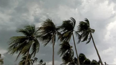 Weather Department Warns of Strong Winds Across Seven Districts