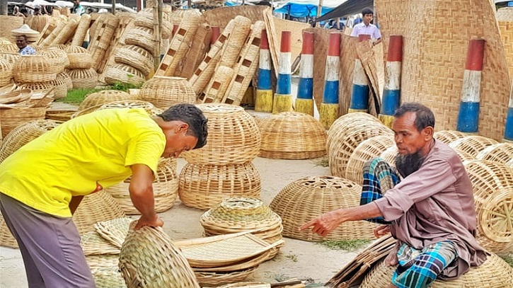 পরিবেশবান্ধব বাঁশ শিল্প বাঁচাতে সরকারি সহায়তা বাড়ানোর সুপারিশ পরিবেশবান্ধব বাঁশ শিল্প বাঁচাতে সরকারি সহায়তা বাড়ানোর সুপারিশ