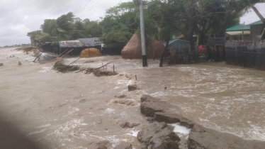 Tidal Surge Floods Cox’s Bazar Due to Bay Depression