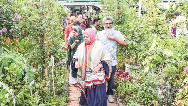 Thousands Flock to Agargaon Tree Fair to Embrace a Greener Future Thousands Flock to Agargaon Tree Fair to Embrace a Greener Future