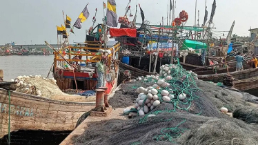 ৫৮ দিনের নিষেধাজ্ঞা শেষে সমুদ্রে যাচ্ছেন জেলেরা