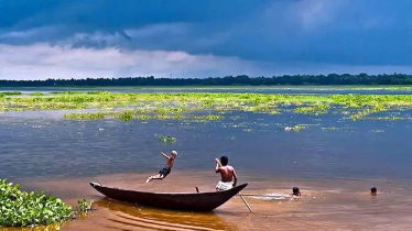 বিল ইজারা নিয়ে বিপাকে মৎস্যজীবীরা, দুই বছর ধরে মাছ ধরতে পারছেন না বিল ইজারা নিয়ে বিপাকে মৎস্যজীবীরা, দুই বছর ধরে মাছ ধরতে পারছেন না