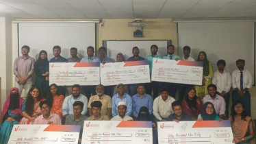 বাকৃবি ইনোভেশন হাবে তরুণ উদ্ভাবকরা পেলেন সাড়ে ৫ লাখ টাকার স্টার্টআপ ফান্ড বাকৃবি ইনোভেশন হাবে তরুণ উদ্ভাবকরা পেলেন সাড়ে ৫ লাখ টাকার স্টার্টআপ ফান্ড