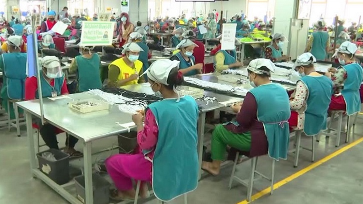 Bangladesh Gains as US Apparel Imports Fall Globally