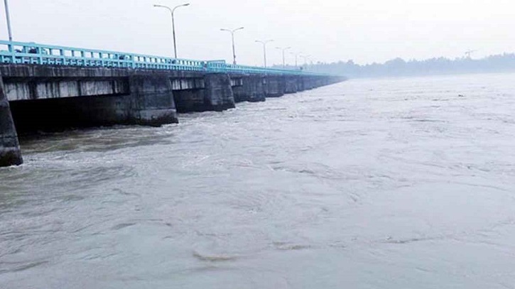 কয়েক ঘণ্টার ব্যবধানে কমতে শুরু করেছে তিস্তার পানি